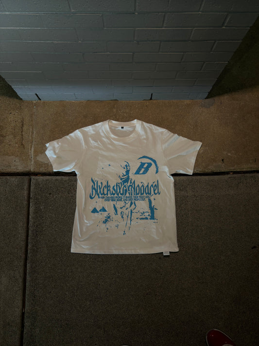 Camiseta Blxckstxr “AZUL CLARO”