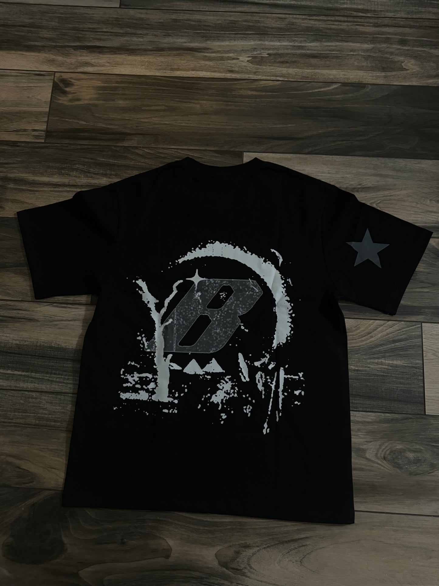 Camiseta Blxckstxr "GRIS"